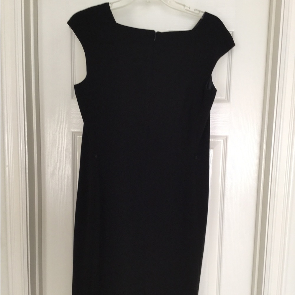 BLACK DRESS - Picture 3 of 8